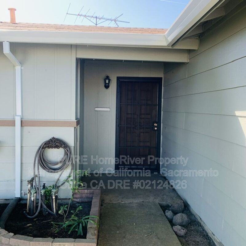 5320 Andrea Blvd - Photo 3 of 50