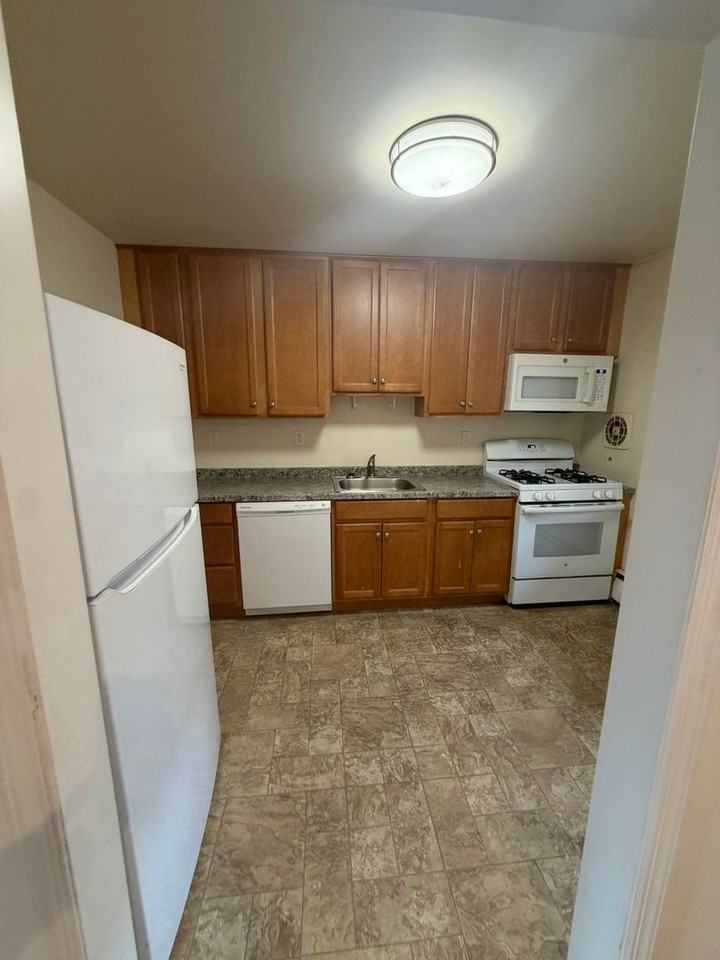 149KZ LLC. - Photo 7 of 10
