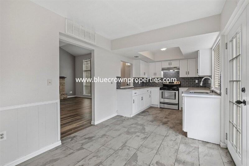 1806 Bristol Cv - Photo 7 of 21