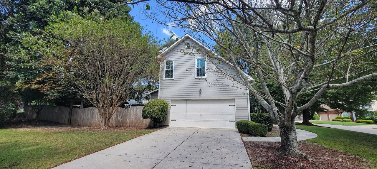 2780 Gentry Walk Ct - Photo 3 of 48