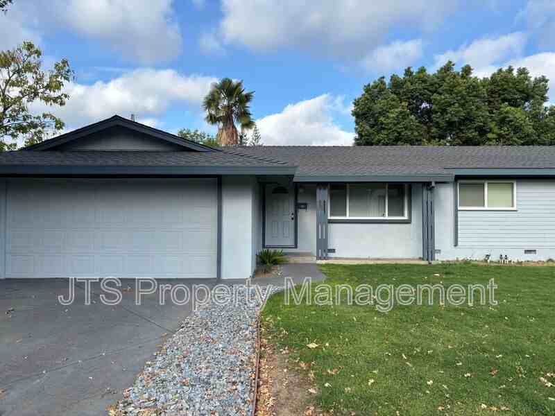 5205 Valonia St - Photo 3 of 16