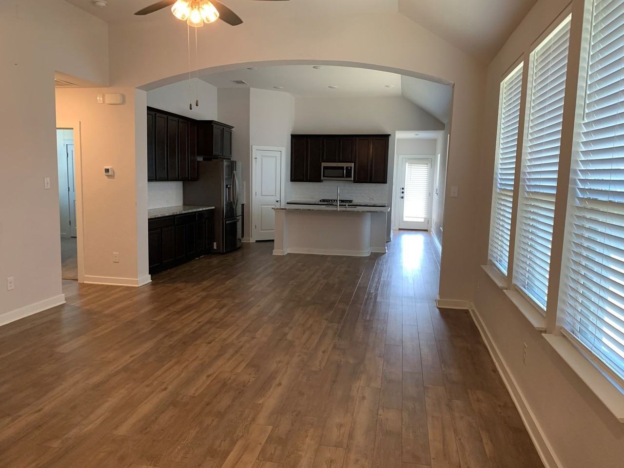 231 Spinnaker Loop - Photo 3 of 7
