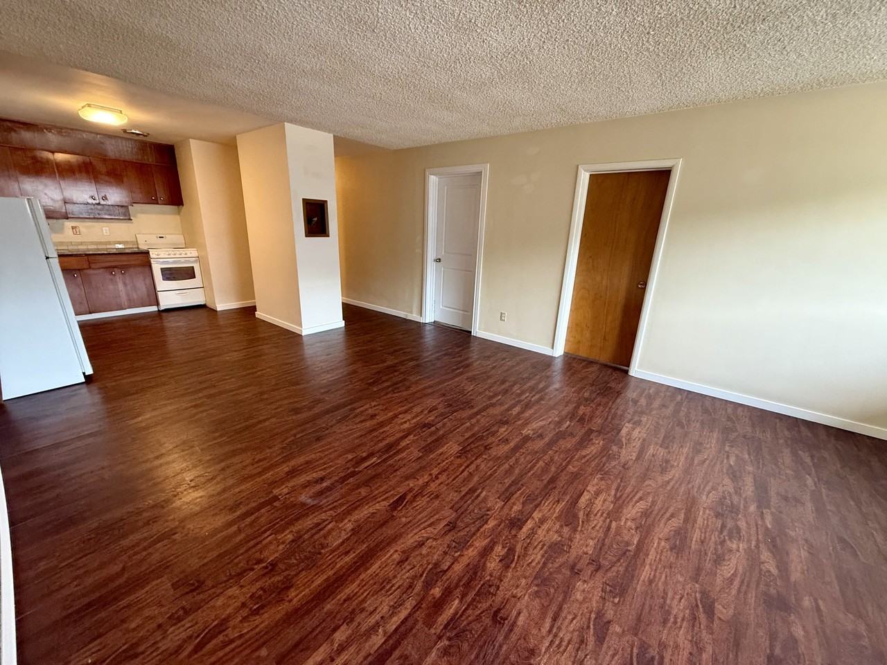 11610 124 St Nw - Photo 3 of 27