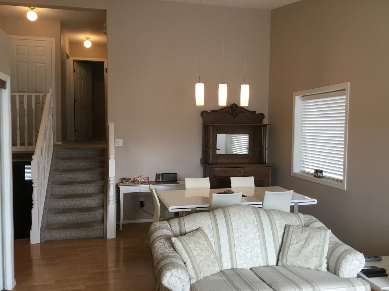 210 Crystal Villa - Photo 6 of 17
