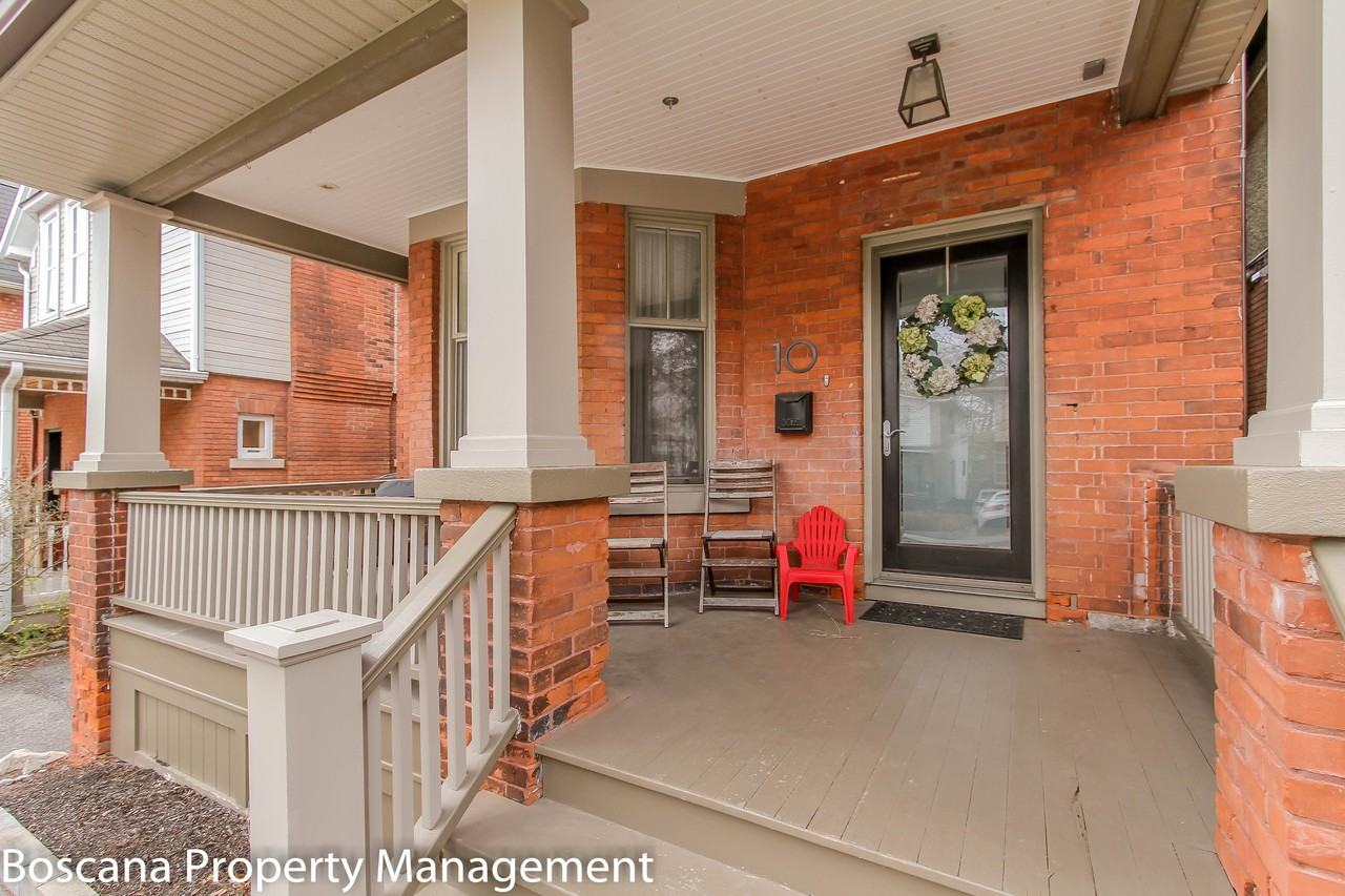 10 Willard St - Photo 2 of 30