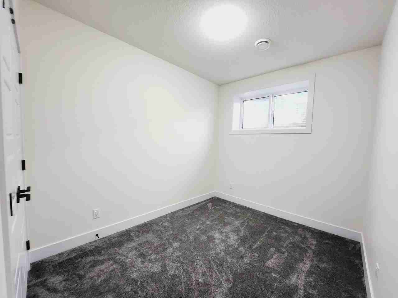 22425 83a Ave Nw - Photo 5 of 8