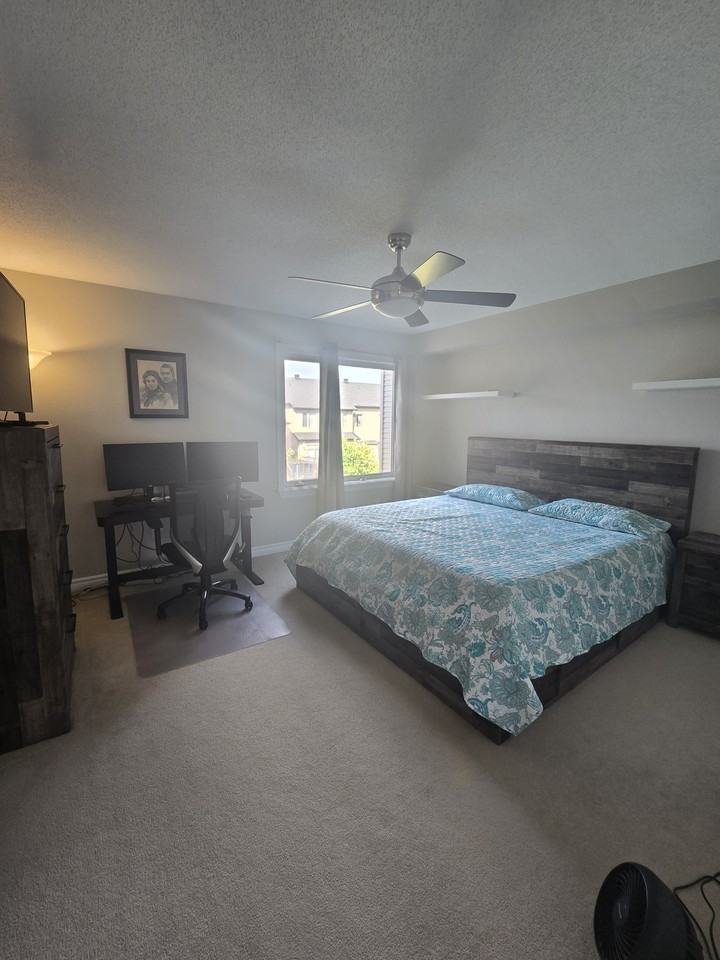 143 Popplewell Cres - Photo 6 of 24