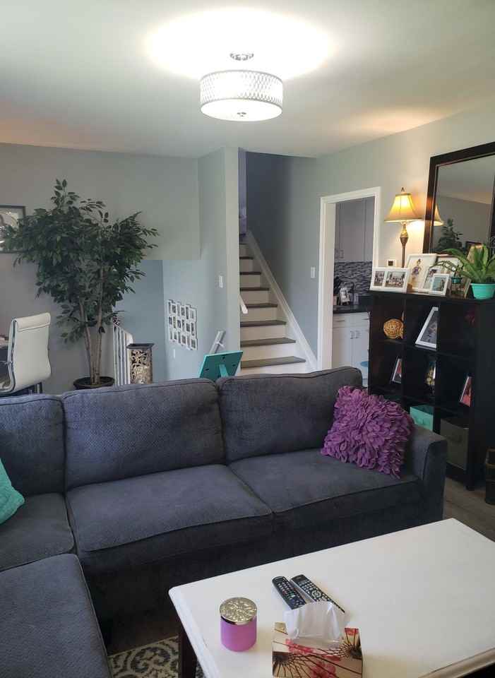 104 Wilson St - Photo 6 of 34