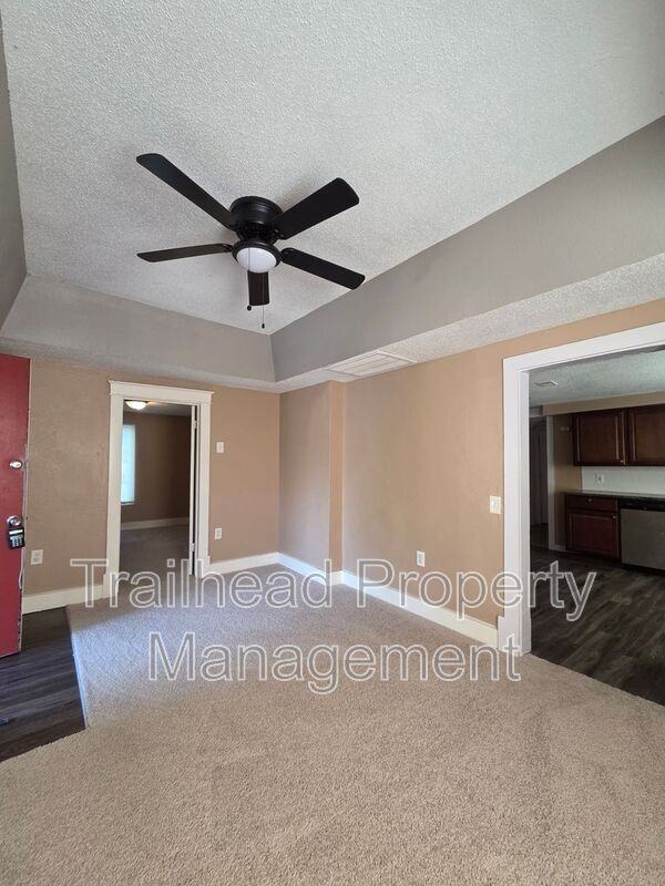 507 3rd St - Photo 3 of 12