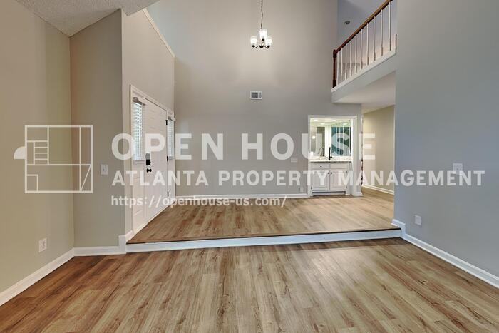 1947 Hunters Bend Ct - Photo 5 of 21