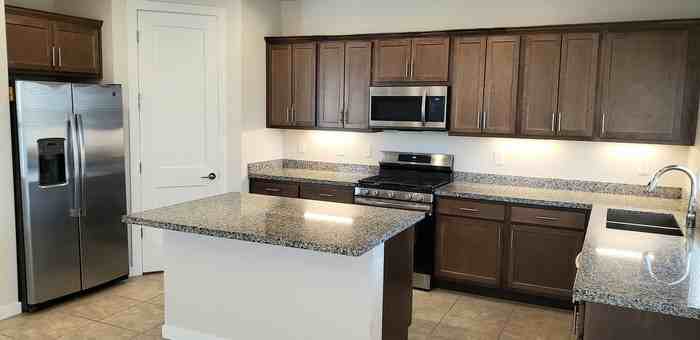 1367 E Avenida Isabela - Photo 7 of 32
