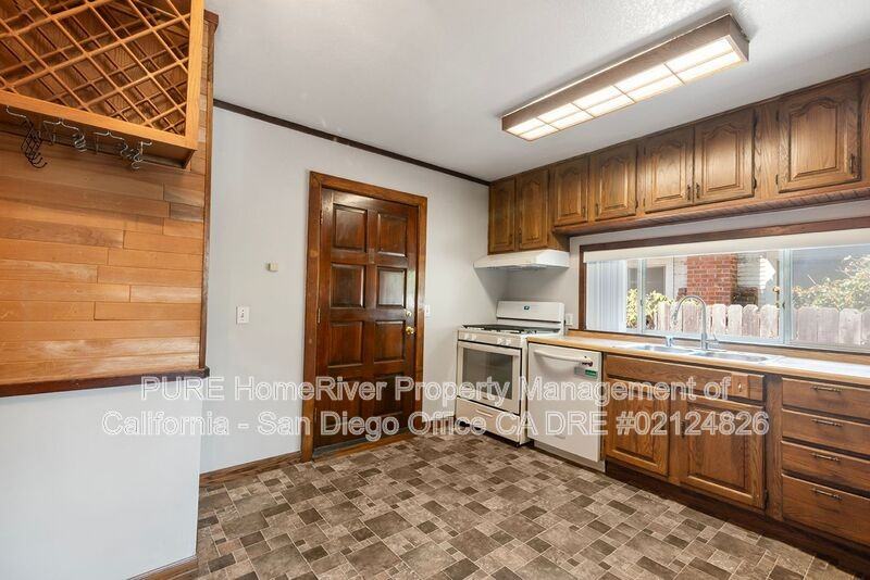 1535 Meade Ave - Photo 7 of 28