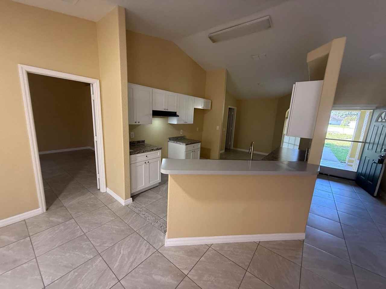 1408 Orlando Pl - Photo 2 of 7