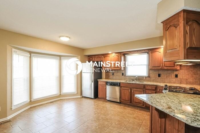 16901 Lea Ave - Photo 6 of 16