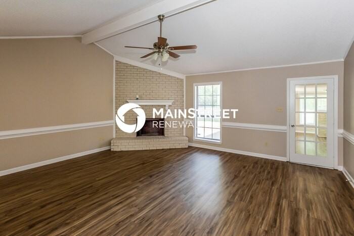 6601 Stockport Dr - Photo 4 of 16