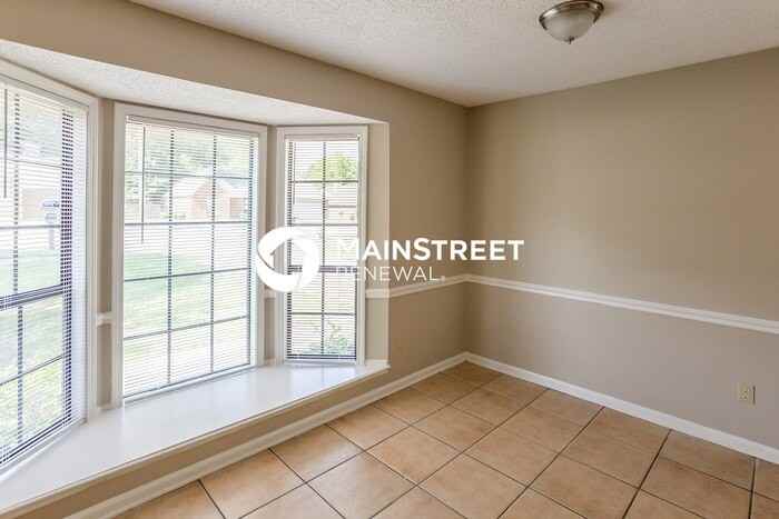 6601 Stockport Dr - Photo 5 of 16