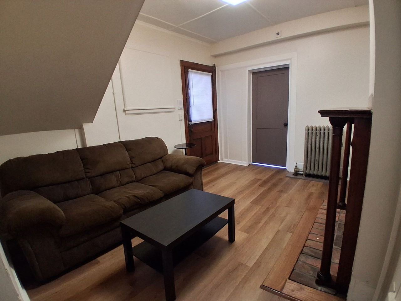 523 E Buffalo Street - Photo 3 of 22