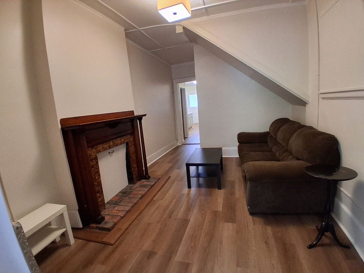 523 E Buffalo Street - Photo 4 of 22