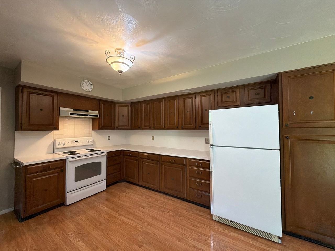 56099 River Shore Ln - Photo 7 of 25