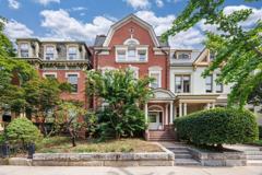 818 W Franklin St - Photo 1 of 1