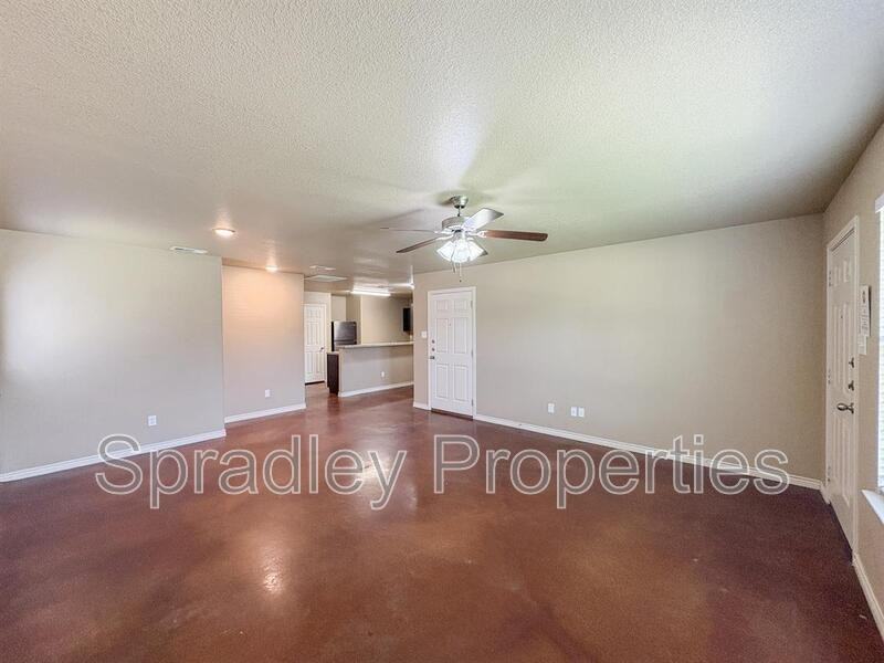 749 Laila Ln - Photo 2 of 13