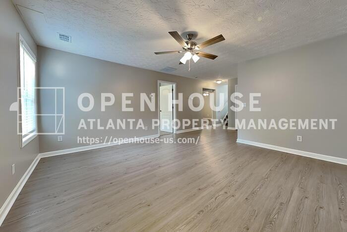 7139 Creeksong Dr - Photo 7 of 25