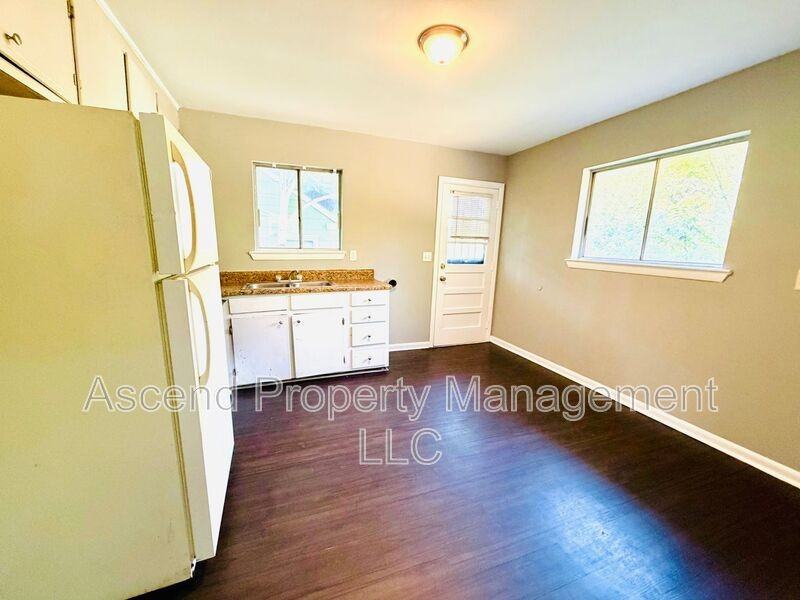 1118 Wheeler Ave #A - Photo 7 of 9