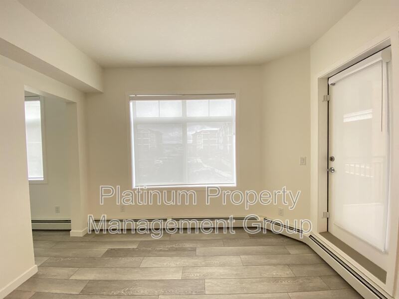 3218 - Photo 2 of 14