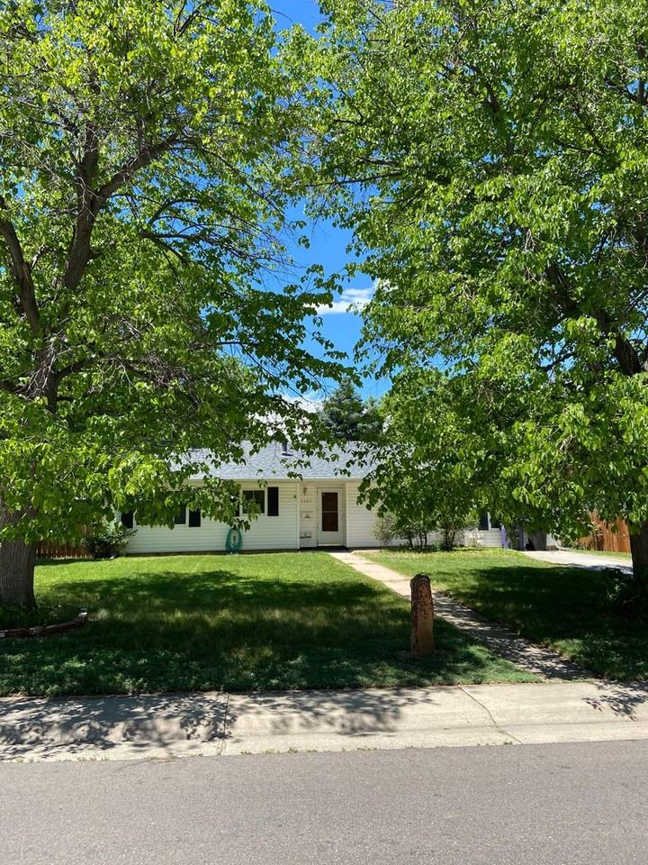 3357 S Flamingo Way - Photo 3 of 32