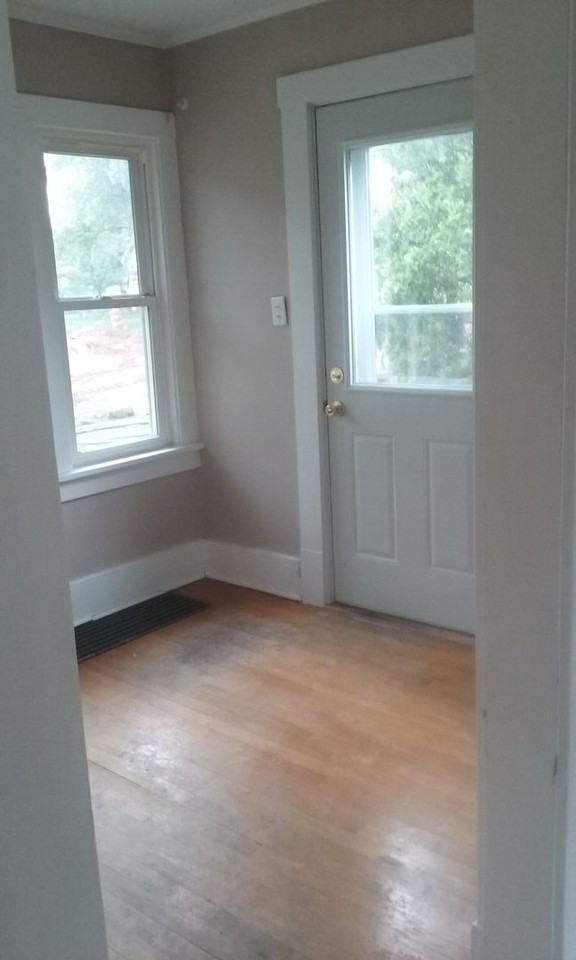 1707 Emery St - Photo 7 of 12