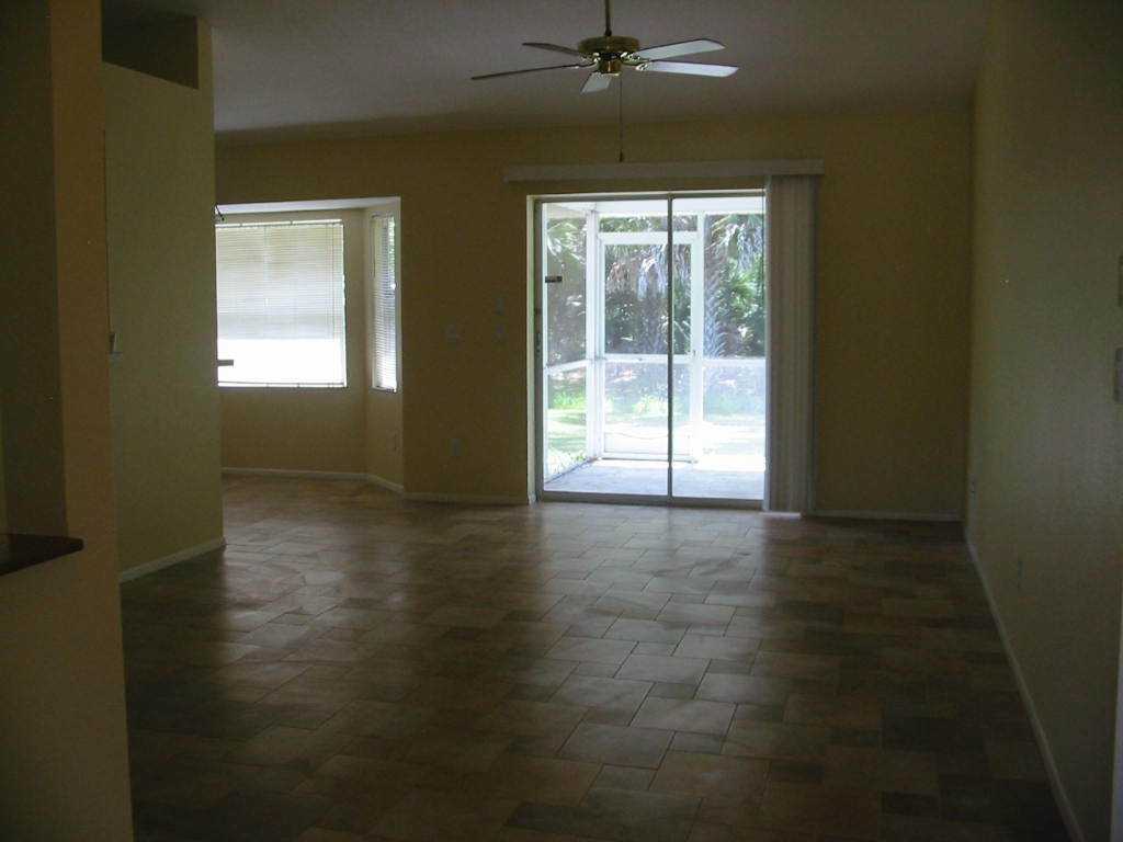 2624 Peake St - Photo 4 of 12