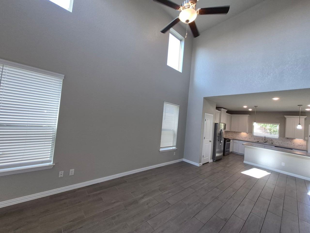 2102 Gabby Cole Ln - Photo 6 of 49