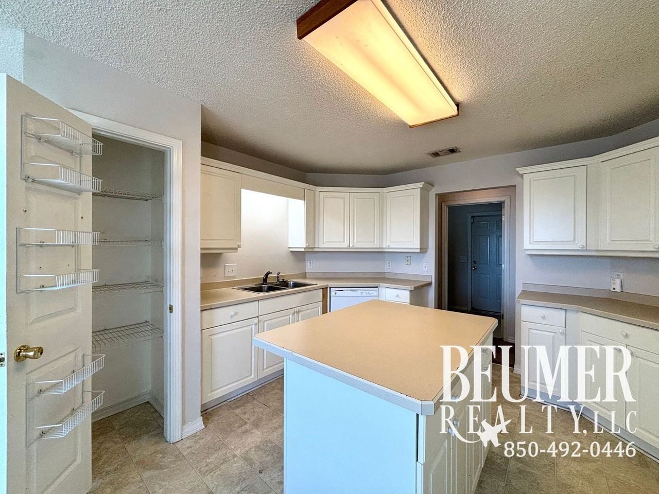 1925 Coral Island Rd - Photo 4 of 25
