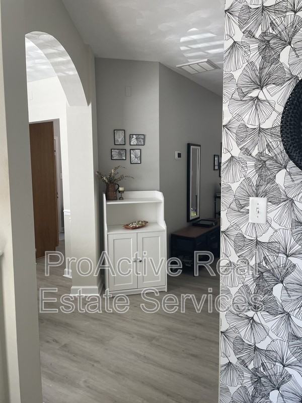 5268 Pirata Pl - Photo 3 of 34