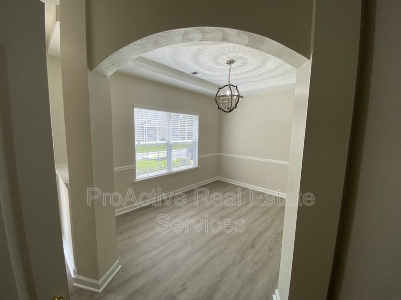 5268 Pirata Pl - Photo 6 of 34