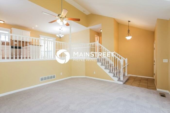 1304 White Oak Pl - Photo 5 of 17