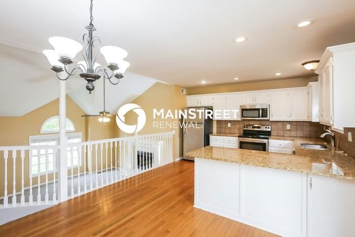 1304 White Oak Pl - Photo 7 of 17