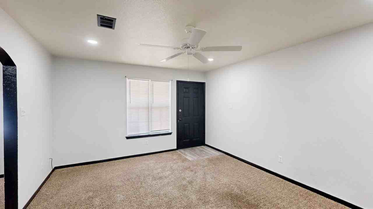 2315 Terrace Dr #B - Photo 6 of 18