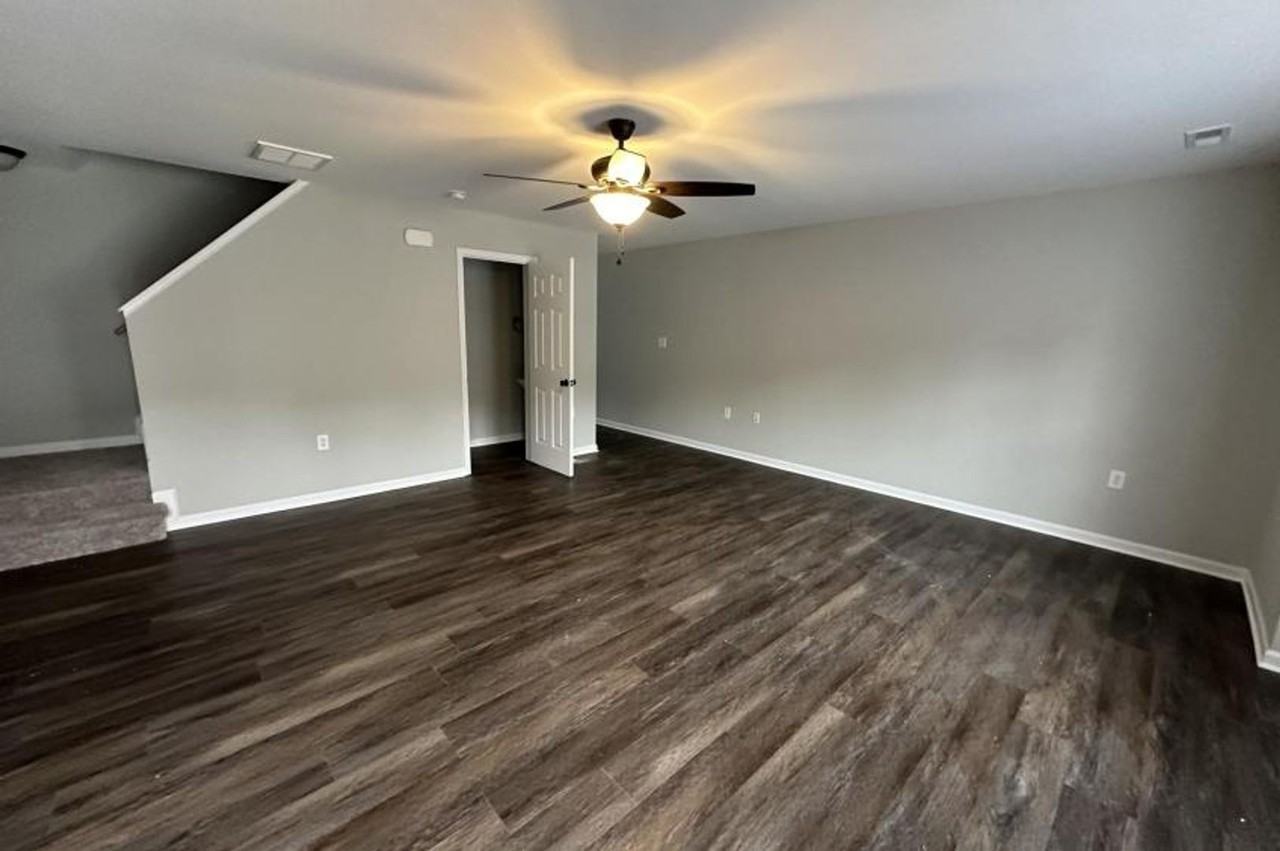 110 Aaron Pl #313 - Photo 3 of 12