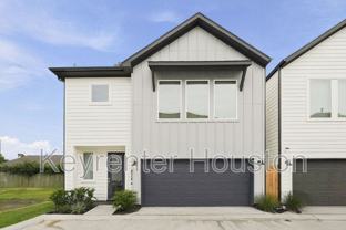 8316 Curry Rd #A - Photo 1 of 1