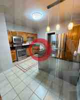 featured image of 1025 N Front St