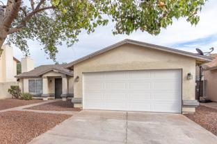4447 N 87th Ave - Photo 1 of 1