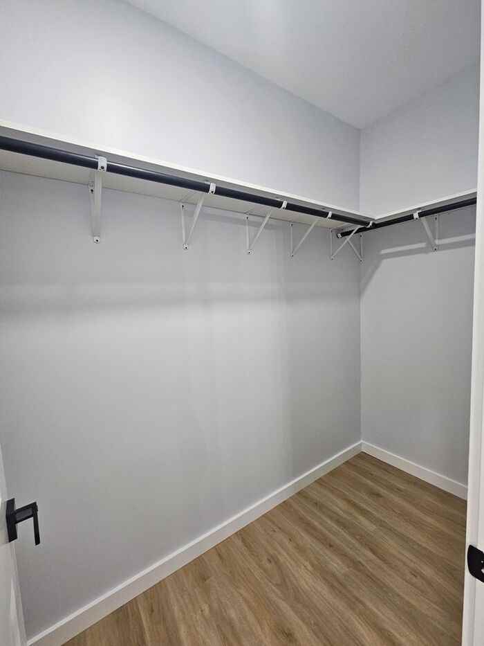 1130 Sunset St - Photo 7 of 9