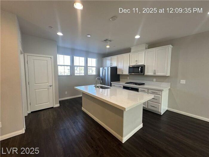 177 Petaluma Valley Dr - Photo 6 of 38