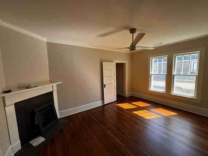 1104 Randolph Ave Se - Photo 6 of 7