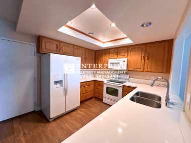 2243 Pacific Ave #A102 - Photo 4 of 8