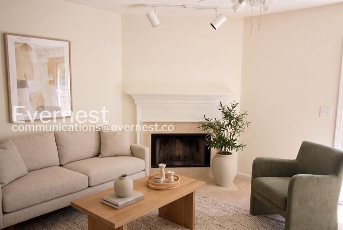 584 Flintlock Ct - Photo 2 of 18