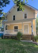 560 Lovers Ln - Photo 1 of 1