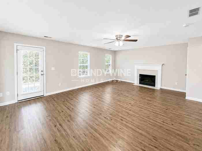 1737 Summit Creek Way - Photo 5 of 21