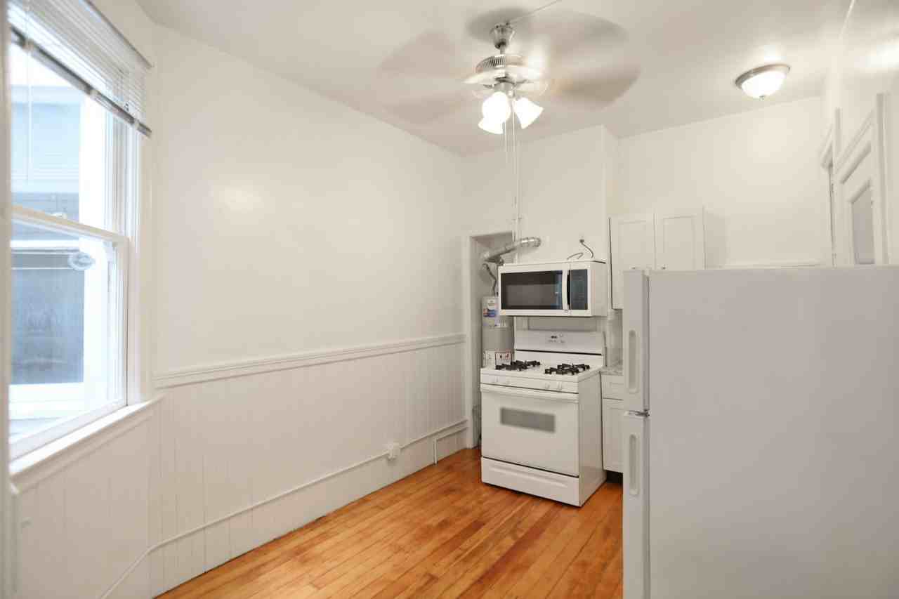 136 Gough St - Photo 6 of 19